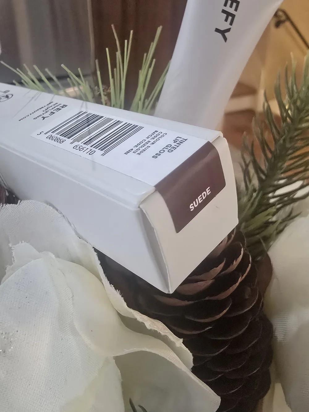 REFY lip color